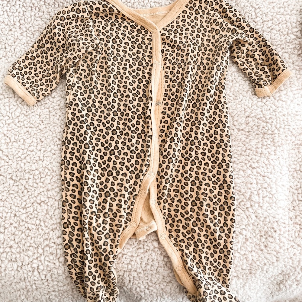 Leopard sleeper